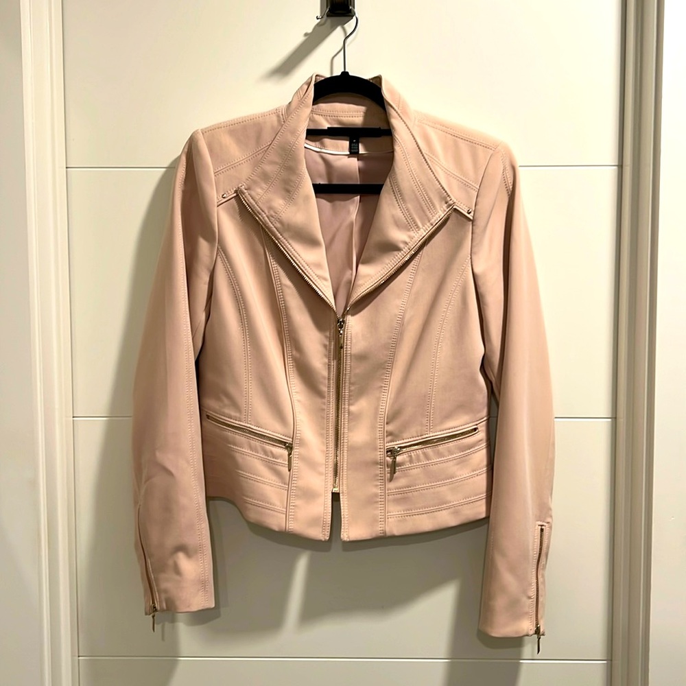 WHBM blush pink blazer w/ silver zipper detail.  Fully lined & exlnt condition!